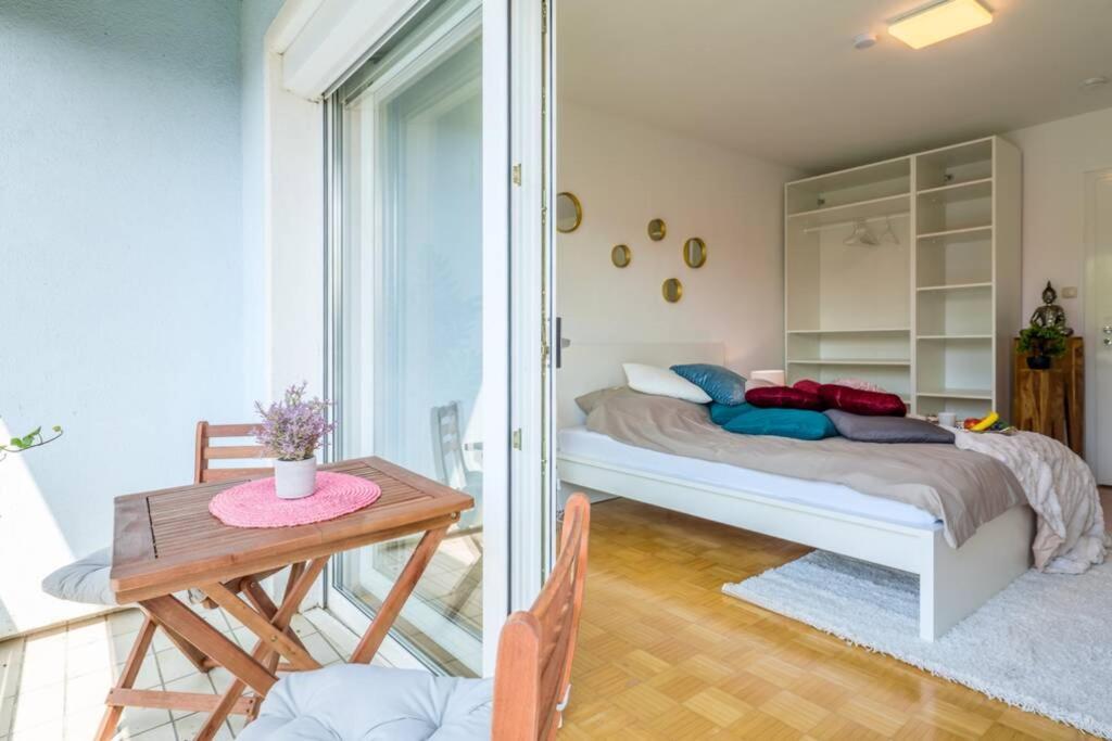 Eg Rechts -Wunderschone 80M² Grosse 3-Zimmer City Wohnung Nahe Salzburg Freilassing Extérieur photo