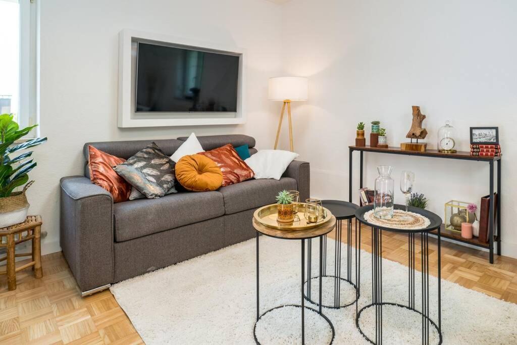 Eg Rechts -Wunderschone 80M² Grosse 3-Zimmer City Wohnung Nahe Salzburg Freilassing Extérieur photo