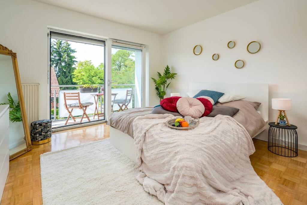 Eg Rechts -Wunderschone 80M² Grosse 3-Zimmer City Wohnung Nahe Salzburg Freilassing Extérieur photo