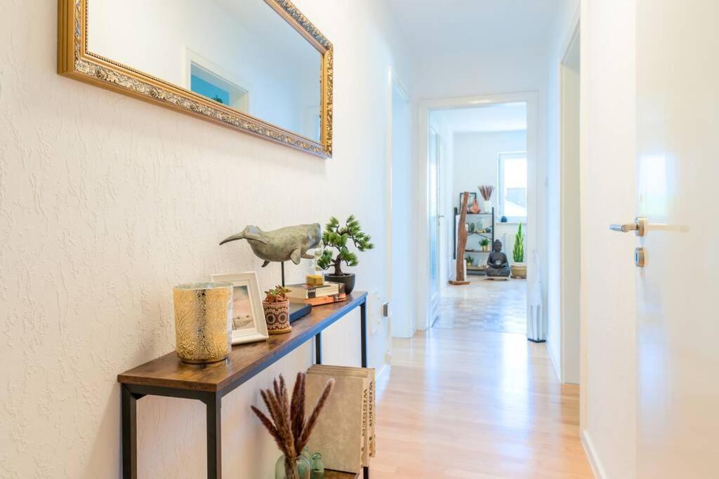 Eg Rechts -Wunderschone 80M² Grosse 3-Zimmer City Wohnung Nahe Salzburg Freilassing Extérieur photo