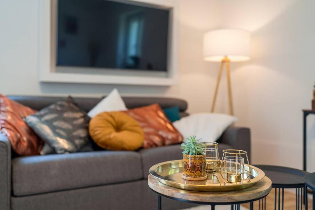 Eg Rechts -Wunderschone 80M² Grosse 3-Zimmer City Wohnung Nahe Salzburg Freilassing Extérieur photo