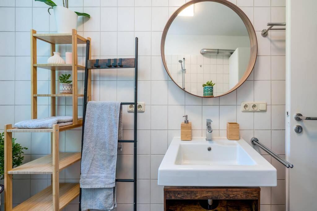 Eg Rechts -Wunderschone 80M² Grosse 3-Zimmer City Wohnung Nahe Salzburg Freilassing Extérieur photo